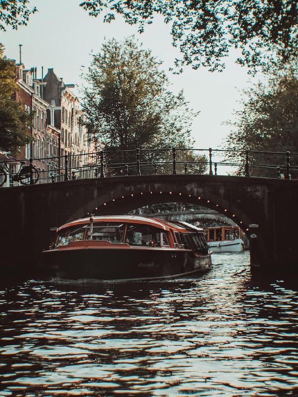 IDFA DocLab exhibition - Amsterdam Channel